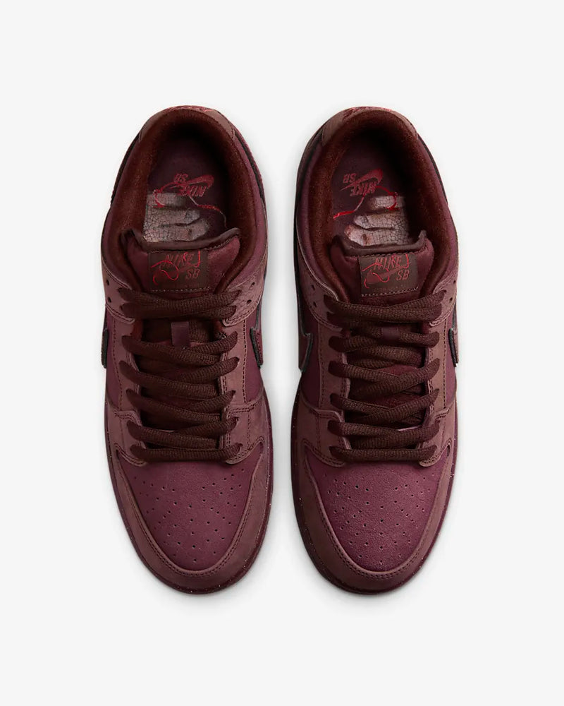 Nike SB Dunk Low City Of Love Burgundy Crush