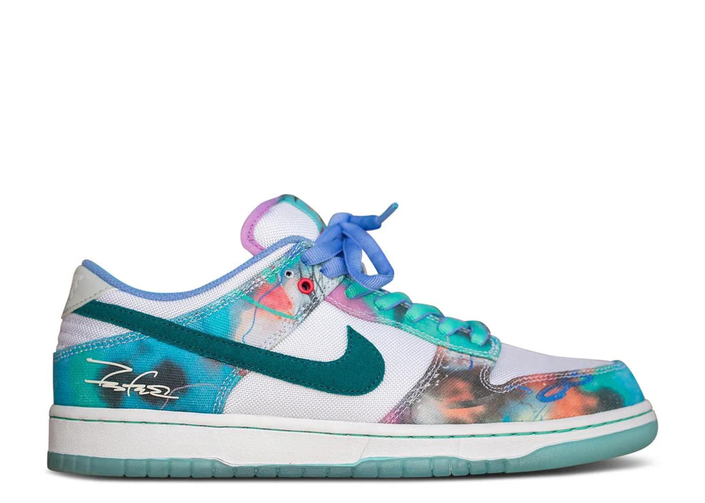 Nike SB Dunk Low Futura Laboratories Bleached Aqua