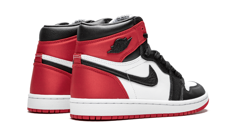 Jordan 1 Retro High Satin Black Toe