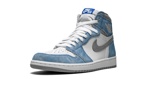 Jordan 1 Retro High Hyper Royal Smoke Grey