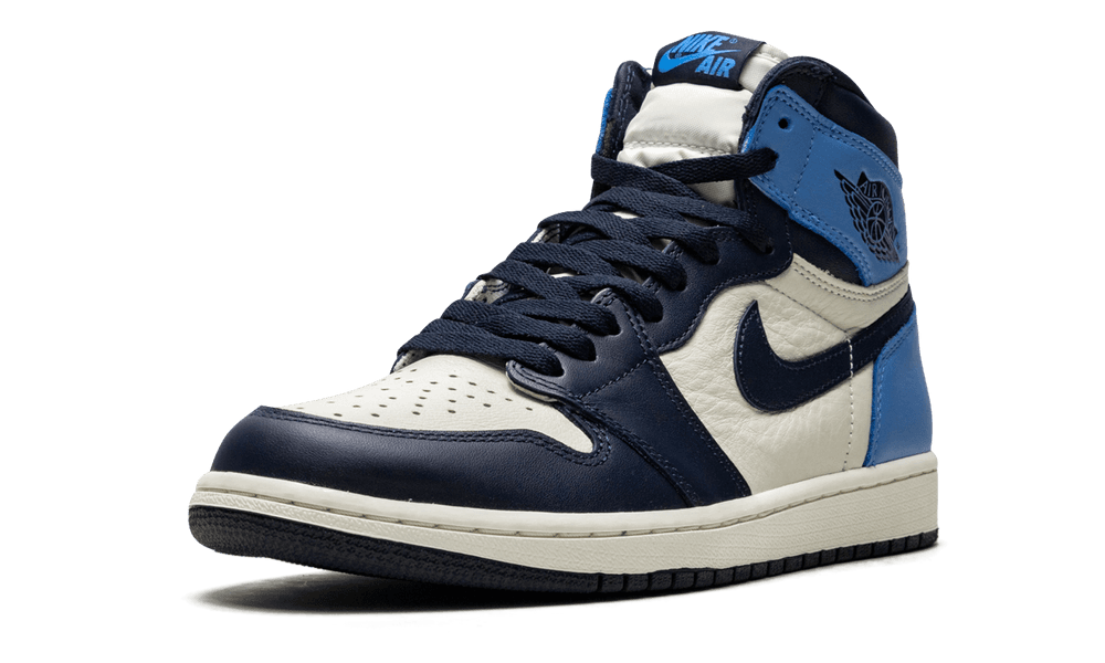 Jordan 1 Retro High Obsidian UNC