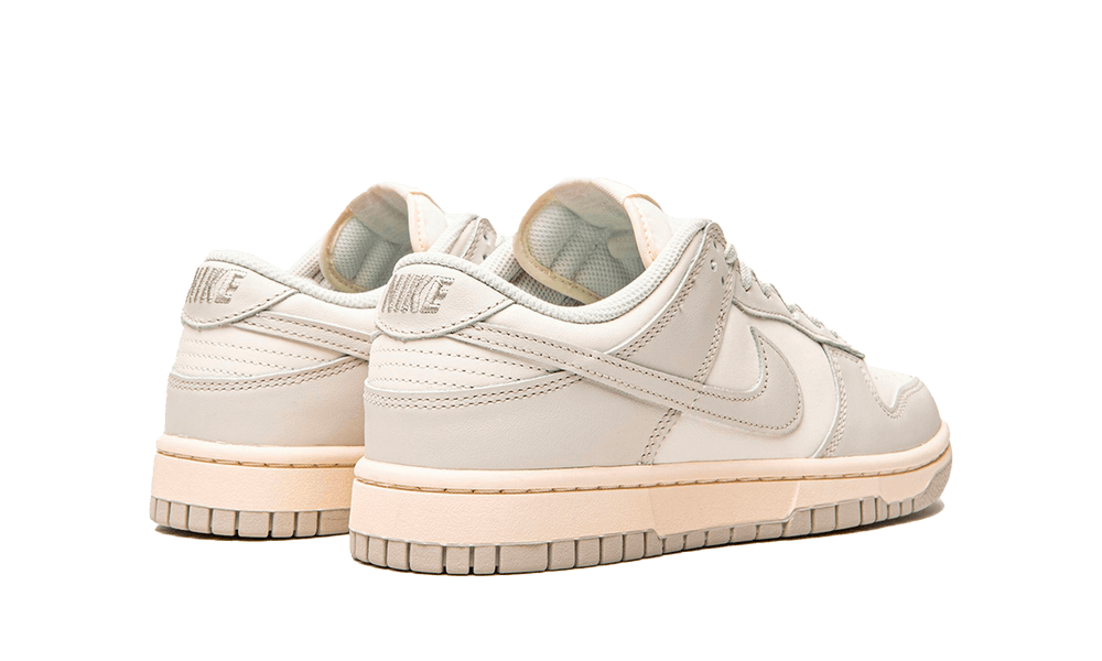 Nike Dunk Low Sail Light Bone (W)