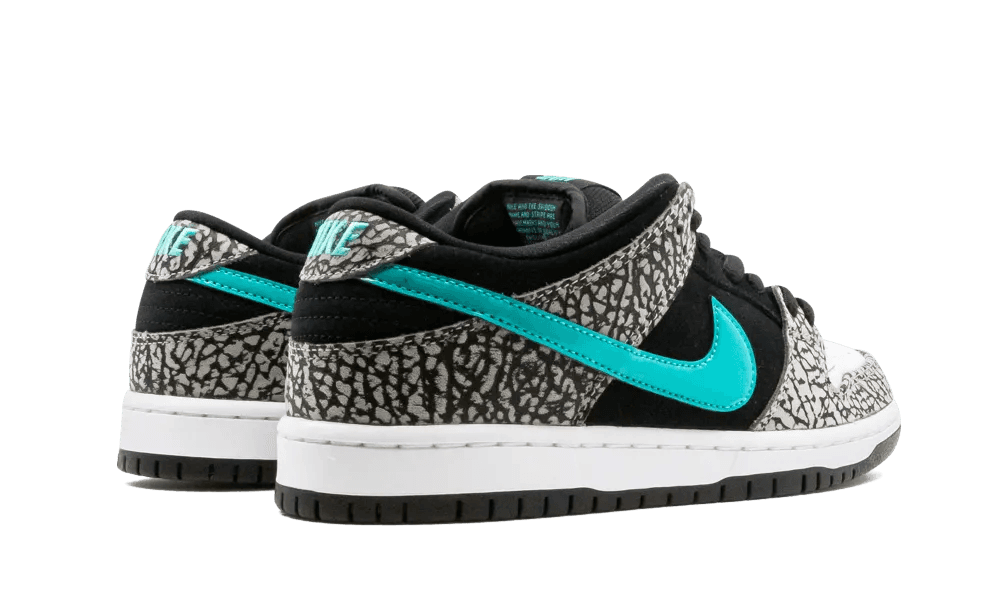 Nike SB Dunk Low atmos Elephant